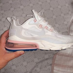 Air 270 React Nike